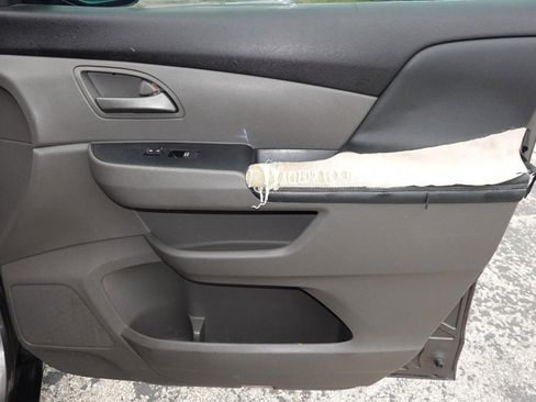 Used 2011 Honda Odyssey EX-L image 20