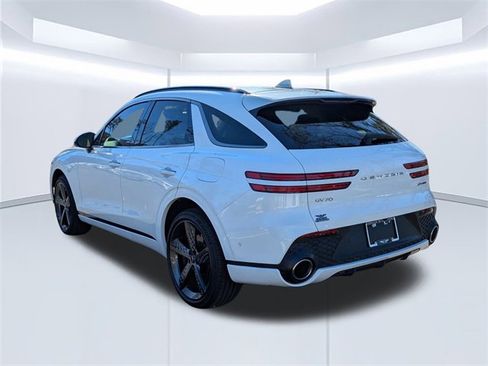 Used 2025 Genesis GV70 3.5T Sport w/ Sport Advanced Package image 6