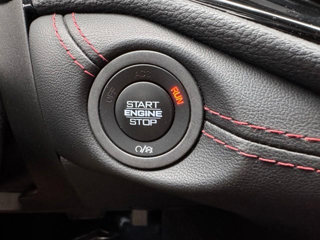 Used 2023 Dodge Durango GT w/ Blacktop Package AWD/4WD image 18