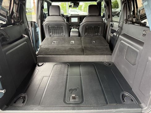 Used 2023 Ford Bronco Black Diamond w/ Sasquatch Package AWD/4WD image 48