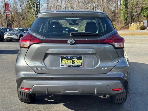 Certified 2024 Nissan Kicks SV image 4