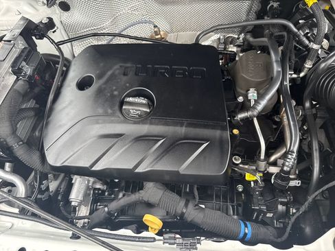 Used 2022 Chevrolet TrailBlazer LT FWD image 37