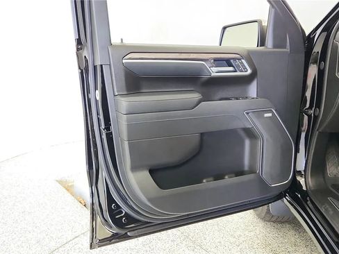 New 2026 Chevrolet Silverado 1500 LTZ w/ LTZ Convenience Package II image 34