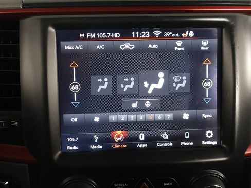 Used 2018 RAM 1500 Rebel image 39