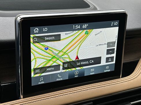 Used 2022 Lincoln Corsair Reserve image 18