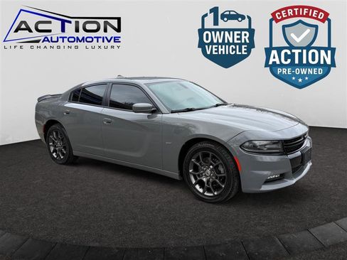 Used 2018 Dodge Charger GT image 1