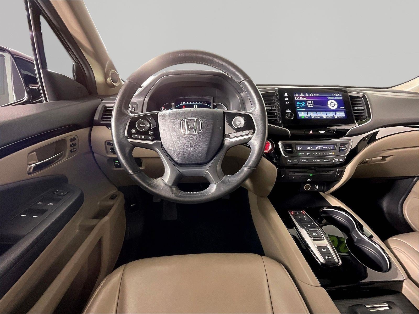 Used 2020 Honda Pilot Touring image 8
