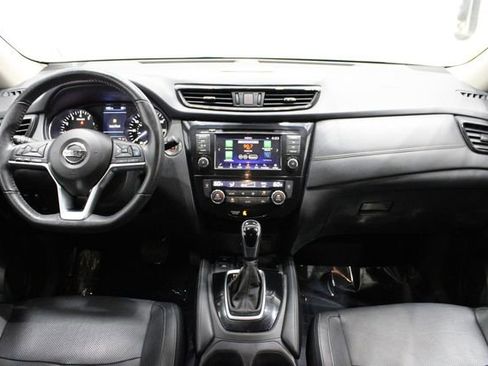 Used 2020 Nissan Rogue SL image 32