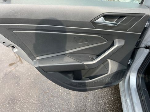 Used 2024 Volkswagen Jetta SE image 26