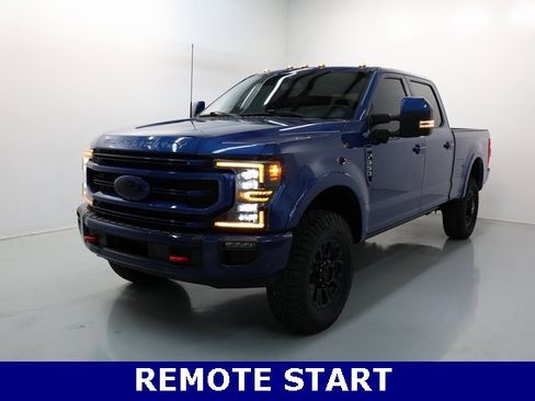 Used 2022 Ford F350 Platinum w/ Tremor Off-Road Package image 27