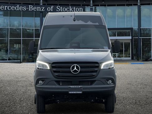 New 2026 Mercedes-Benz Sprinter 3500 image 9