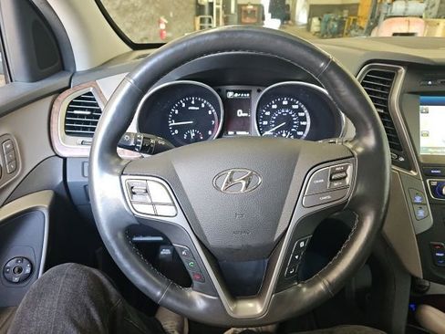 Used 2018 Hyundai Santa Fe Sport w/ Cargo Package FWD image 28
