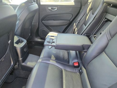 Certified 2024 Volvo XC60 T8 Ultimate w/ Protection Package Premier AWD/4WD image 16