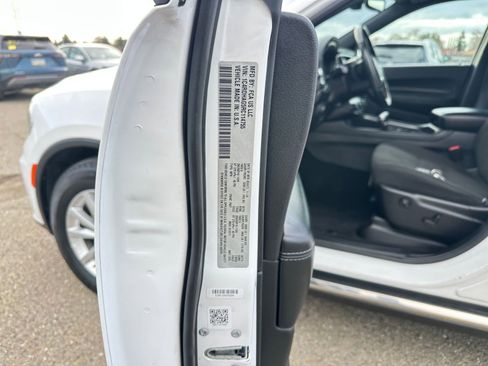 Used 2024 Dodge Durango SXT image 29