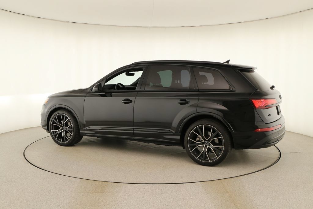Certified 2022 Audi Q7 3.0T Prestige w/ Prestige Package AWD/4WD image 3