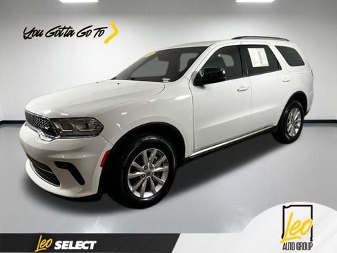 Used 2024 Dodge Durango SXT image 1