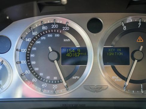 Used 2005 Aston Martin DB9 Coupe RWD image 18