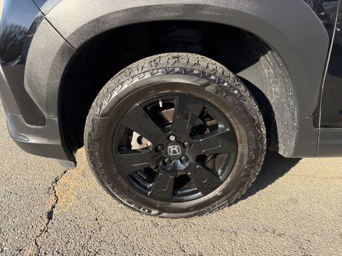 Used 2022 Honda Pilot TrailSport image 7