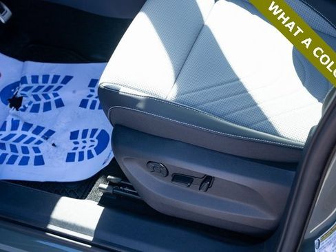 New 2026 Volkswagen Tiguan SE R-Line image 27