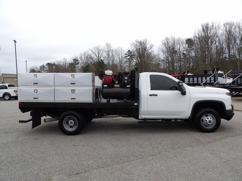 Used 2021 Chevrolet Silverado 3500 W/T w/ WT Convenience Package image 9