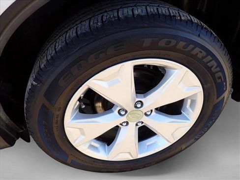 Used 2015 Subaru Forester 2.5i Premium w/ All-Weather Package image 7