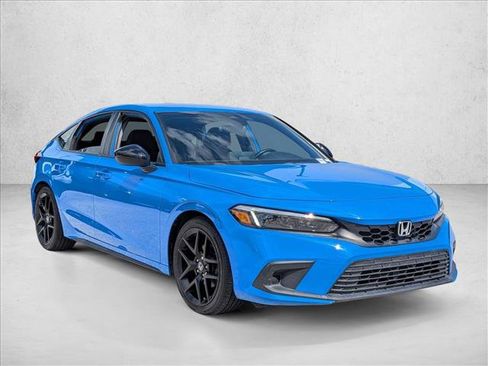 Used 2022 Honda Civic Sport image 3