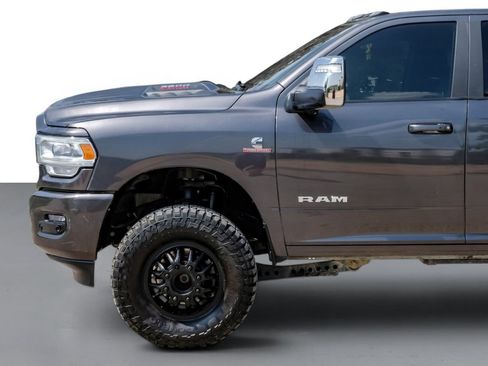 Used 2023 RAM 3500 Laramie AWD/4WD image 10