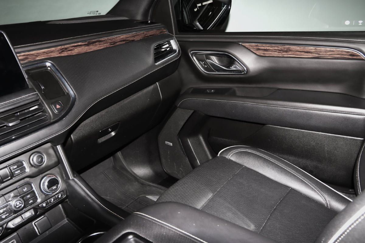 Used 2023 Chevrolet Tahoe Premier AWD/4WD image 50