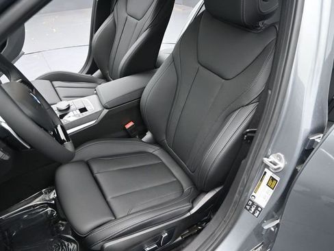 New 2026 BMW 330i xDrive Sedan w/ Premium Package AWD/4WD image 13