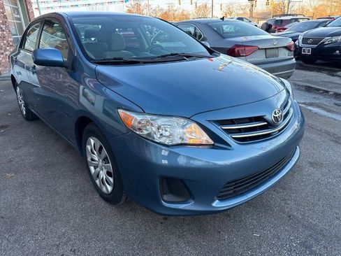 Used 2013 Toyota Corolla LE image 3