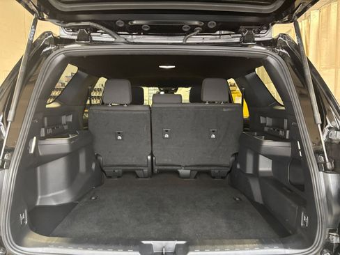 Used 2025 Toyota 4Runner TRD Off-Road image 30