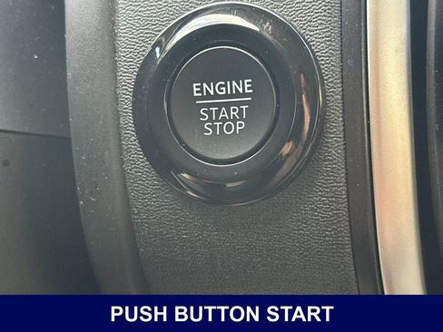 Used 2025 Ford Expedition Active AWD/4WD image 30