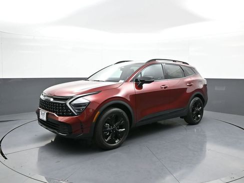 Certified 2025 Kia Sportage X-Line AWD/4WD image 10