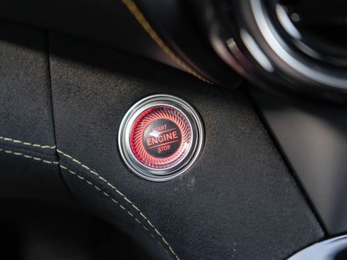 Used 2020 Mercedes-Benz AMG GT R image 21