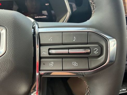 New 2026 GMC Canyon Denali AWD/4WD image 16