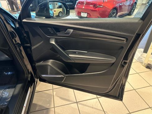 Used 2021 Audi SQ5 Premium Plus w/ Premium Plus Package image 23