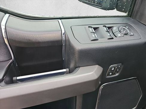 Used 2020 Ford F150 Platinum image 20