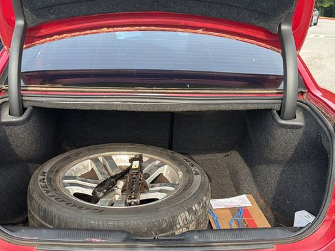 Used 2012 Dodge Charger R/T RWD image 13