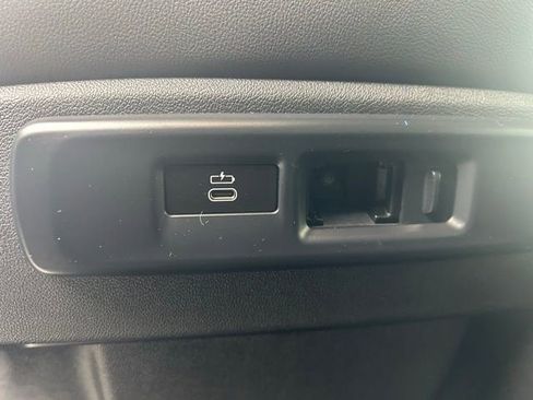 Used 2020 BMW X7 xDrive40i w/ Cold Weather Package AWD/4WD image 24