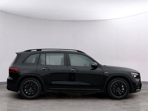 New 2026 Mercedes-Benz GLB 35 AMG 4MATIC image 4