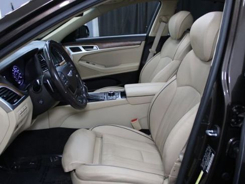 Used 2015 Hyundai Genesis 3.8 w/ Option Group 04 RWD image 11
