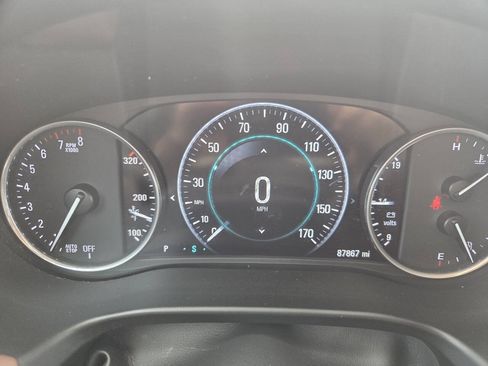 Used 2018 Buick Enclave Avenir FWD image 9