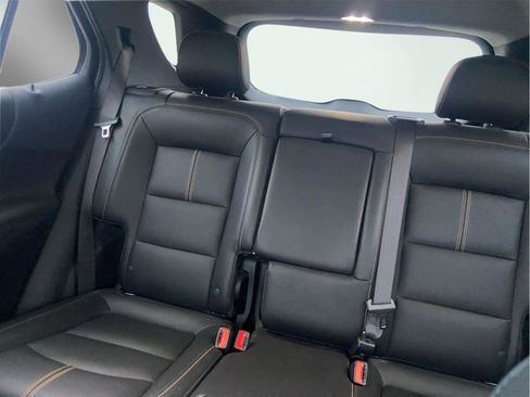 Used 2022 Chevrolet Equinox Premier image 13