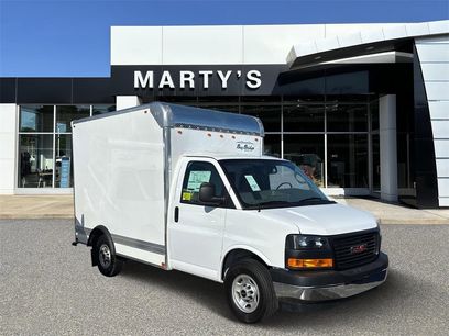 New 2025 GMC Savana 3500 w/ Power Convenience Package