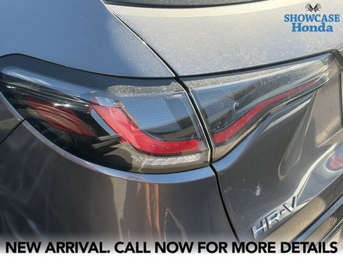 Used 2024 Honda HR-V EX-L image 13