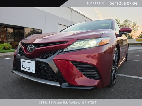 Used 2018 Toyota Camry XSE w/ Driver Assist Package FWD image 28