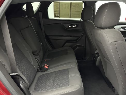 Used 2019 Chevrolet Blazer LT image 32