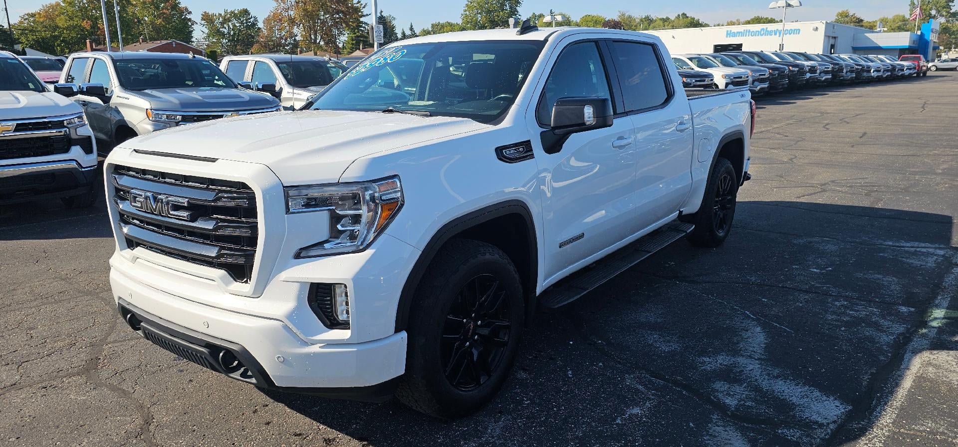 Used 2020 GMC Sierra 1500 Elevation w/ Elevation Value Package AWD/4WD image 4