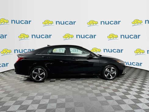 Certified 2023 Hyundai Elantra Limited FWD image 8