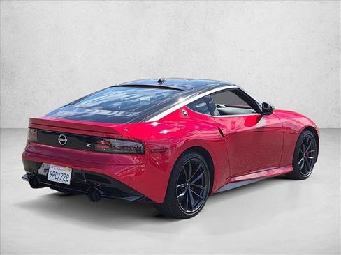 Used 2024 Nissan Z Performance w/ Floor Mat Package RWD image 5